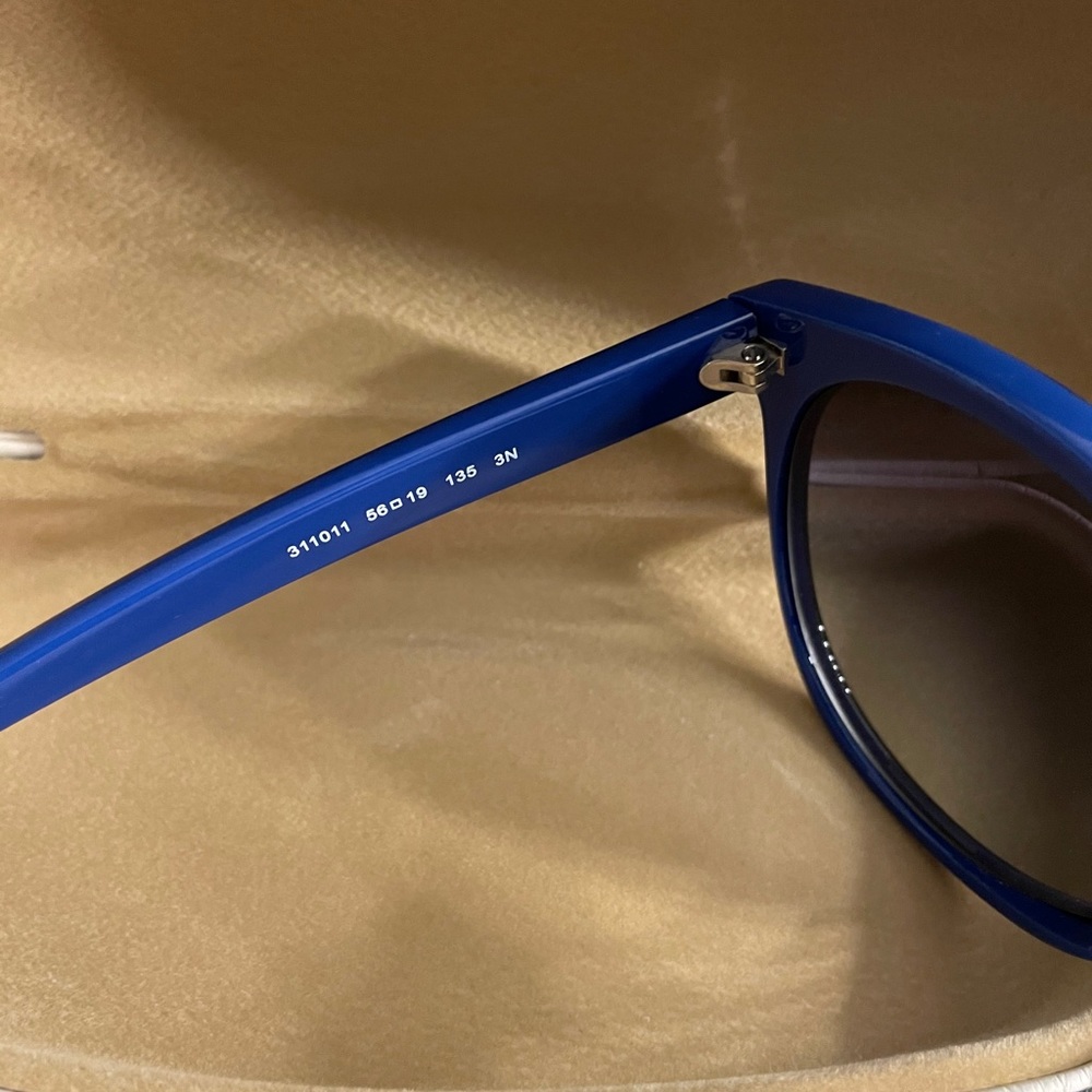 Michael Kors Sunglasses - Picture 2 of 4